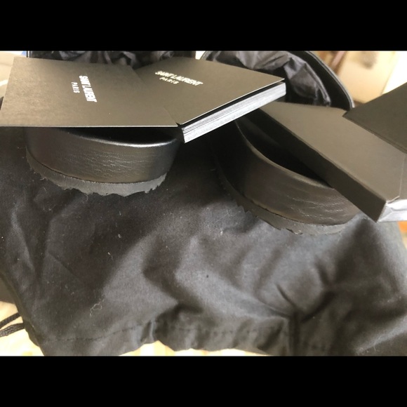 YVES SAINT LAURENT Joan slide sandals - Picture 7 of 9